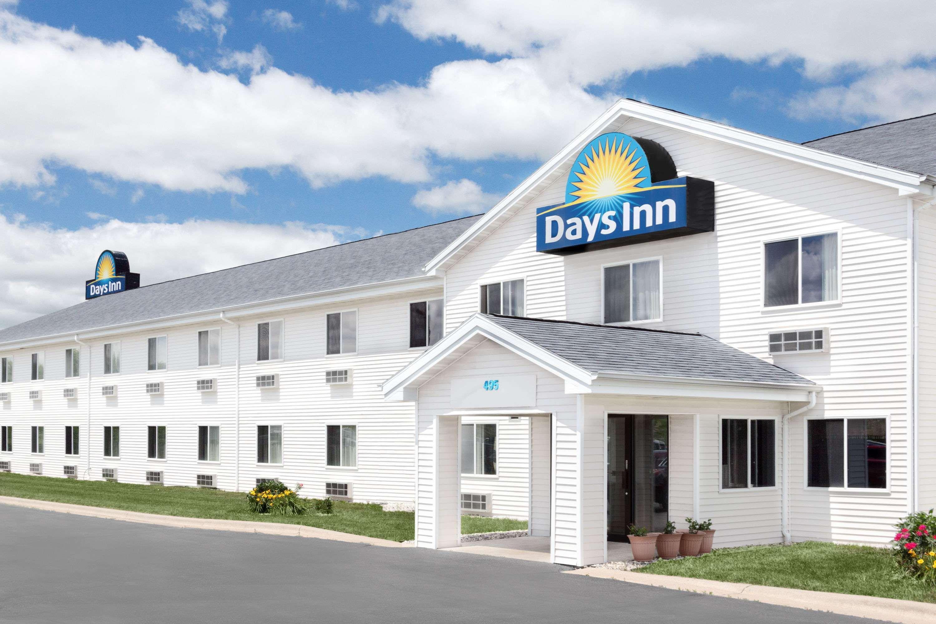 Days Inn Neenah المظهر الخارجي الصورة